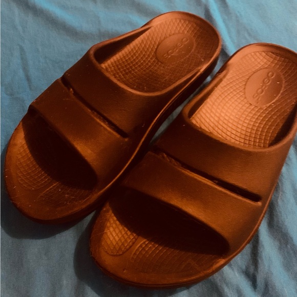 OOFOS Women's Sandals - Black - Picture 3 of 5